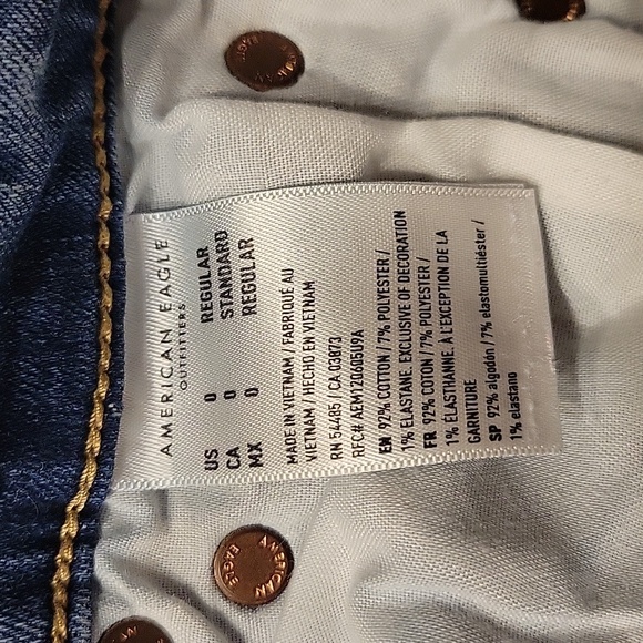 American Eagle Super High Rise - Picture 4 of 4